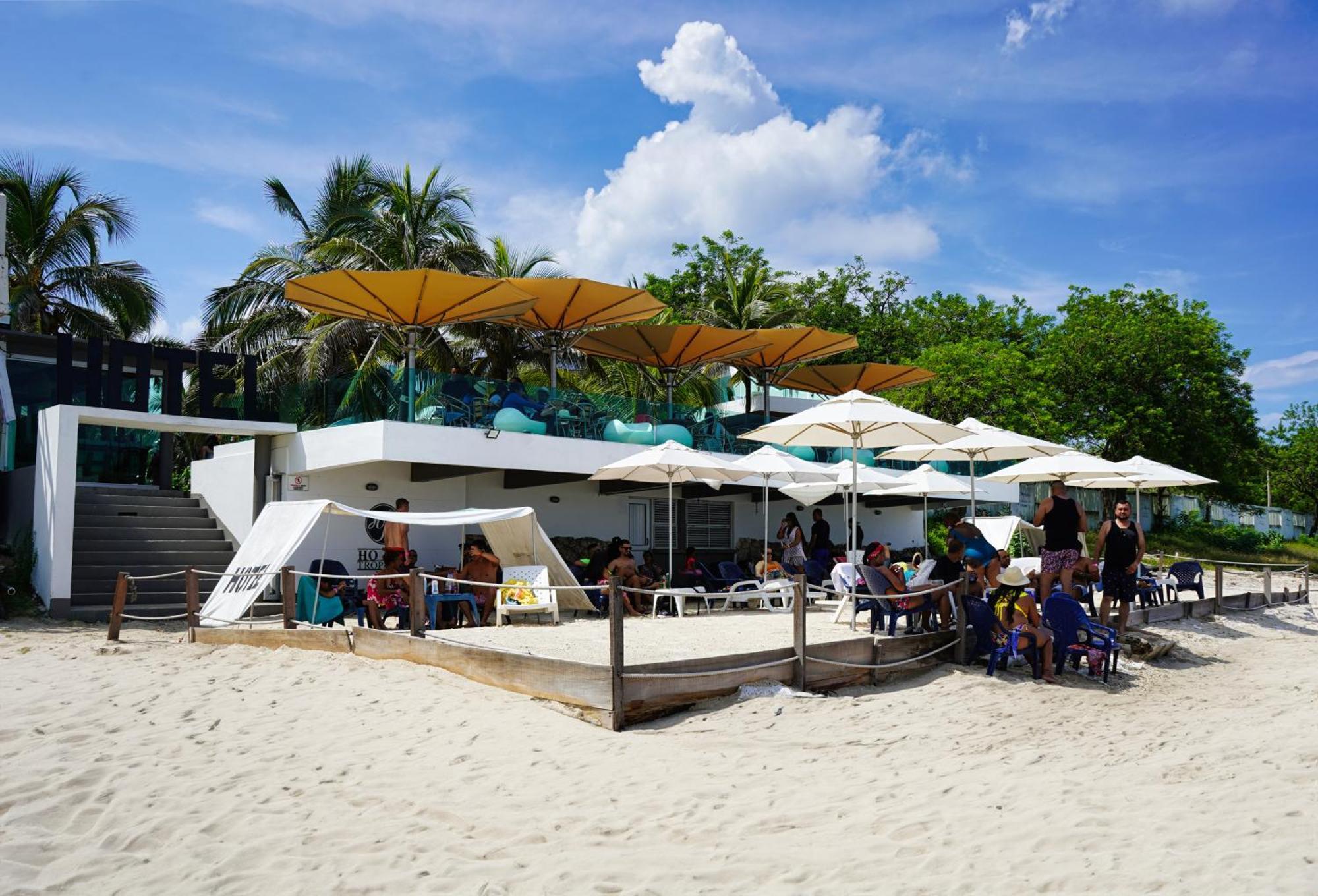 Hotel Tropical Inn Playa de Punta Arena Bagian luar foto
